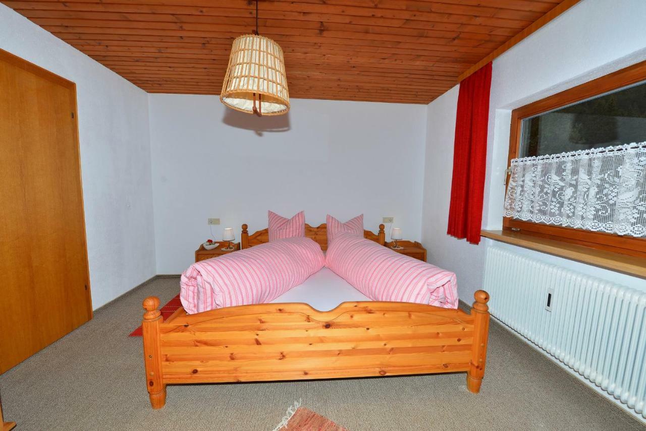 Ferienwohnung Frauenschuh Vorderhornbach Luaran gambar
