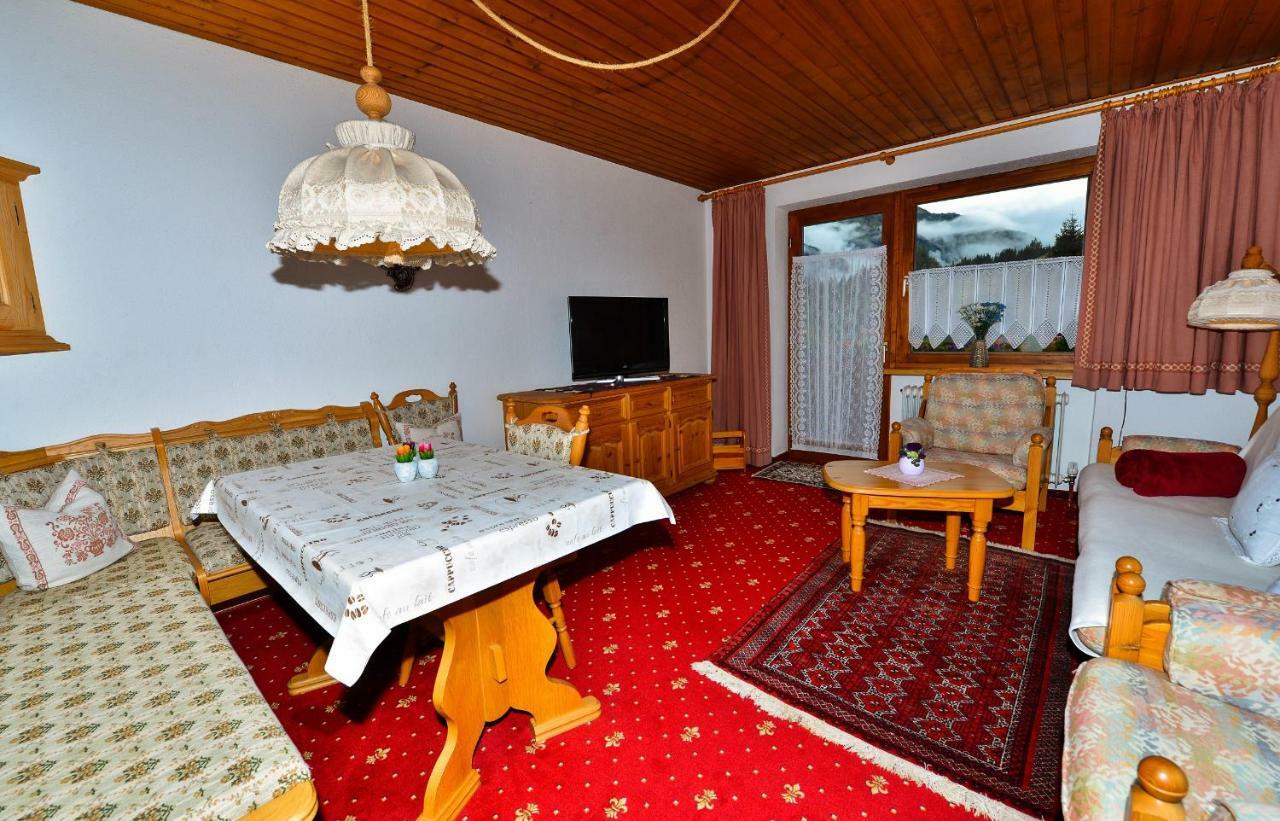 Ferienwohnung Frauenschuh Vorderhornbach Luaran gambar