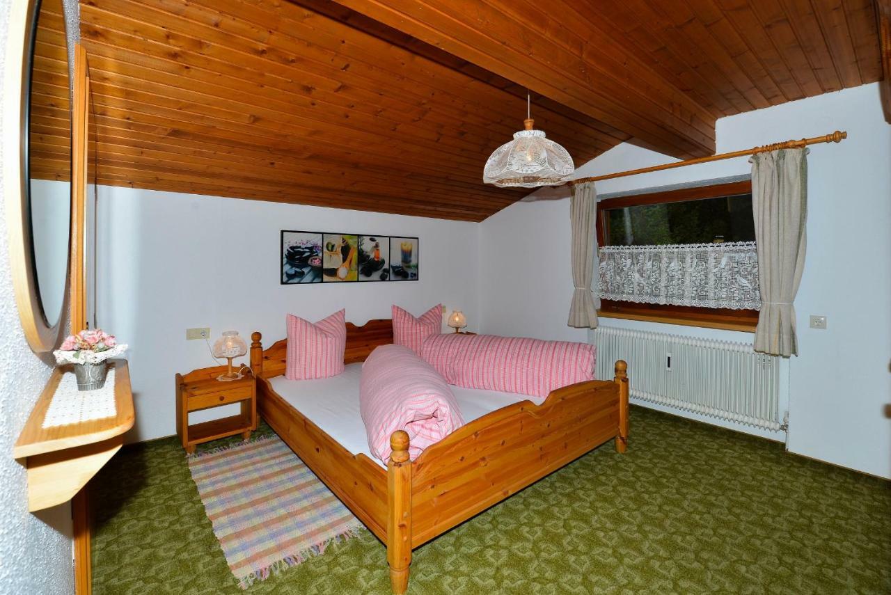 Ferienwohnung Frauenschuh Vorderhornbach Luaran gambar
