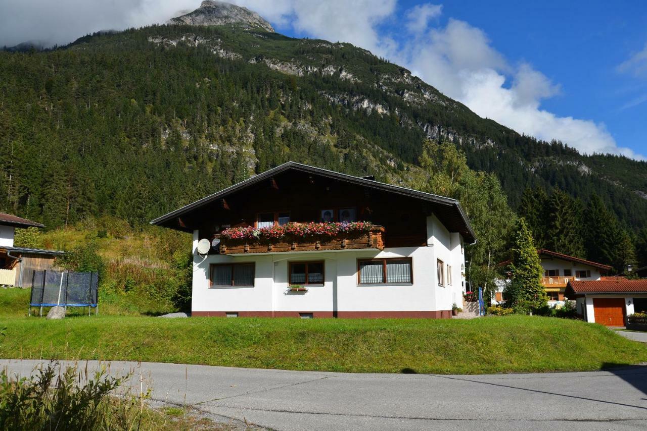 Ferienwohnung Frauenschuh Vorderhornbach Luaran gambar